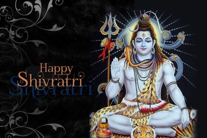 Una vez al año se celebra el gran Maha Shivaratri