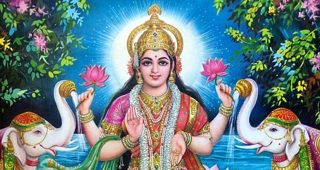 Lakshmi es la diosa de la belleza y la fertilidad y representa la prosperidad y la abundancia.