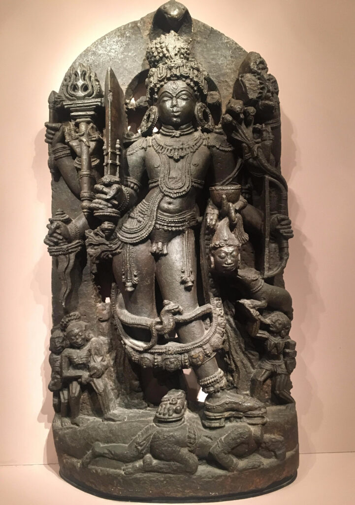 Escultura del Dios Shiva tantra.press